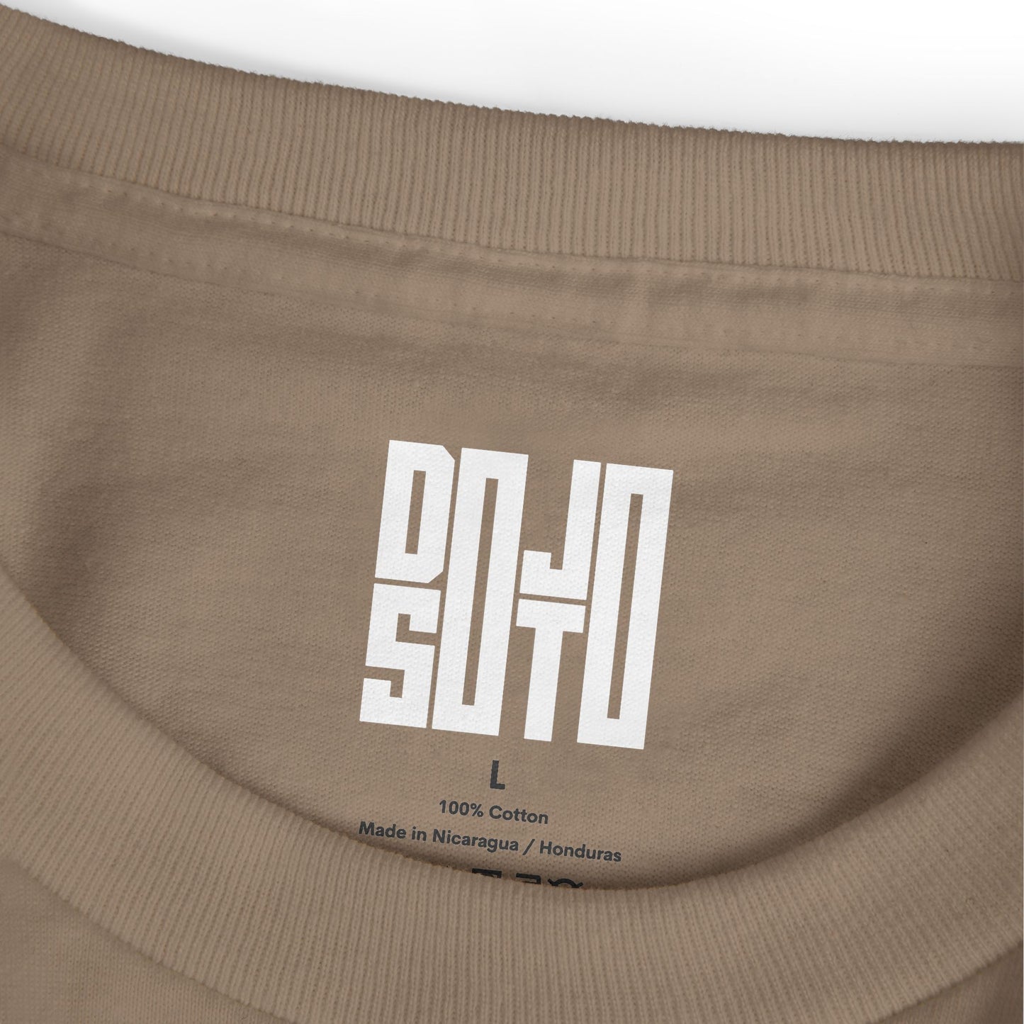 No Pasa Nada "Ojo" Tee